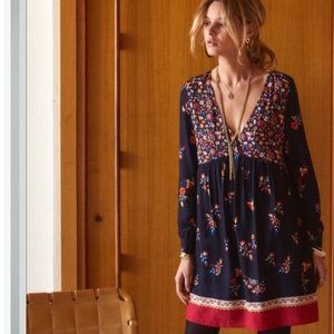 Sezane Daphna Floral V Neck Dress 38 or 6